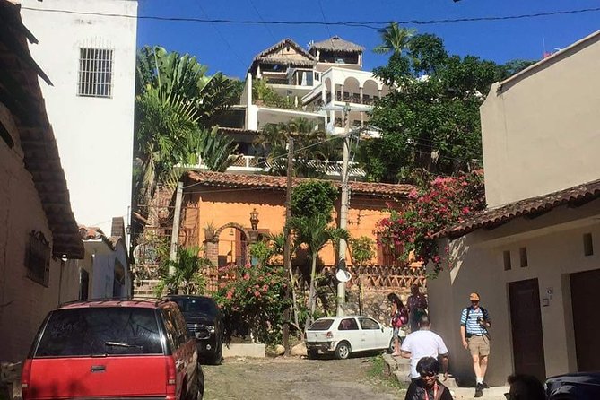 1 to 10 Passengers Vallarta Private City Tour - Guadalupe Parish and the old center