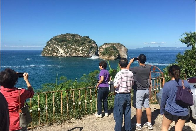 1 to 6 Passengers Vallarta Private City Tour - Conchas Chinas brings the first big view