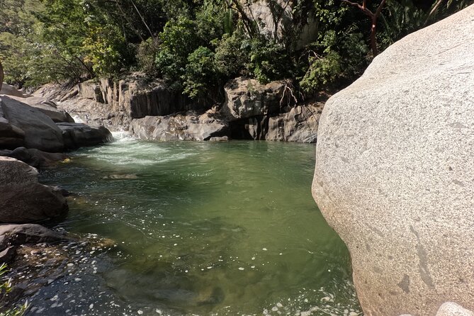Adventure route: Hike to Cascada Escondida - The Guide’s Role: Elian and the Small-Group Feel