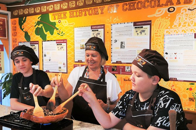 Bean to Bar Chocolate Workshop in Puerto Vallarta - The hands-on chocolate-making session