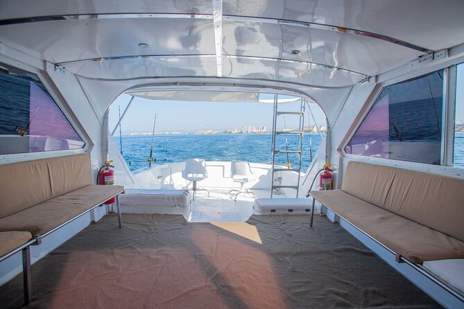 Bertram 38' Convertible Boat in Puerto & Nuevo Vallarta - Fishing, kayaking, and a day shaped around your group