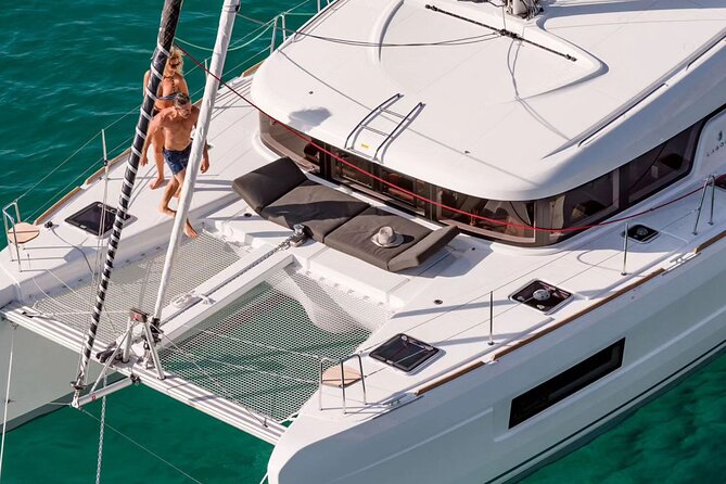 Brand New Sea Ray 250 – Private Luxury Boat in Puerto Vallarta - Key points to know before you book