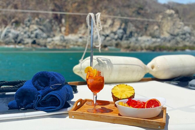Brand New Sea Ray 250 – Private Luxury Boat in Puerto Vallarta - Who gets the best value from $420