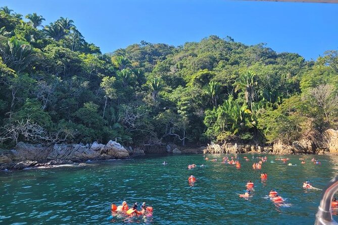 Catamaran Yelapa Beach Tour with Snorkeling, Food and Open Bar - Three hours for beach, lunch, and local extras