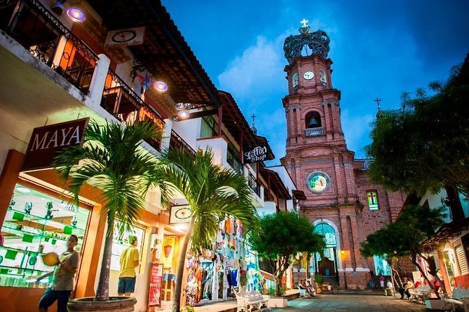 City Tour Puerto Vallarta - Churches, Tequila Test and more - A low-cost introduction to Puerto Vallarta