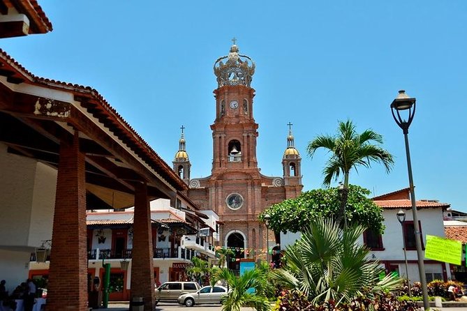 City Tour Puerto Vallarta - Churches, Tequila Test and more - South through the jungle to Mismaloya