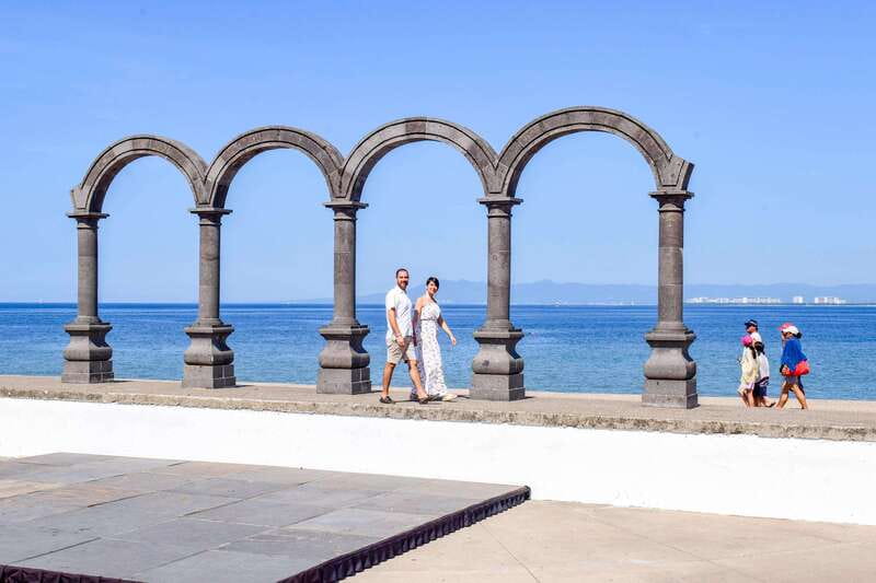 CityFunTastic: Fall in love with Puerto Vallarta! - Walking the Malecón and downtown Puerto Vallarta