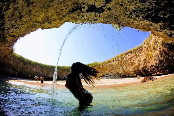 Exploring Hidden Beach Marieta Islands from Punta de Mita - Starting at Cooperativa Punta de Mita