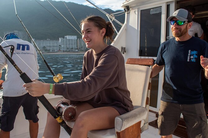 Fishing and snorkel tour in Puerto Vallarta and Nuevo Vallarta - Crew service can shape the whole outing