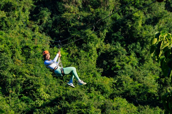 Full Zip Line Tour + Mules + Jorullo Bridge - Eleven zip lines make this more than a quick thrill ride