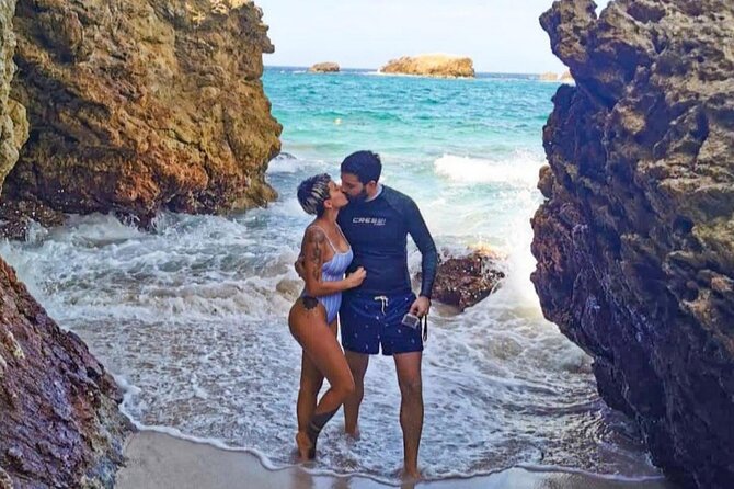 Guaranteed Hidden Beach • Private : up to 4 pers. • Punta Mita - Is $880.10 a fair price?