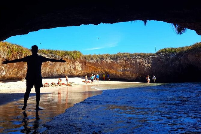Guaranteed Hidden Beach • Small Group Tour • Punta Mita - Snorkeling, Playa Nopalera, and the island caves