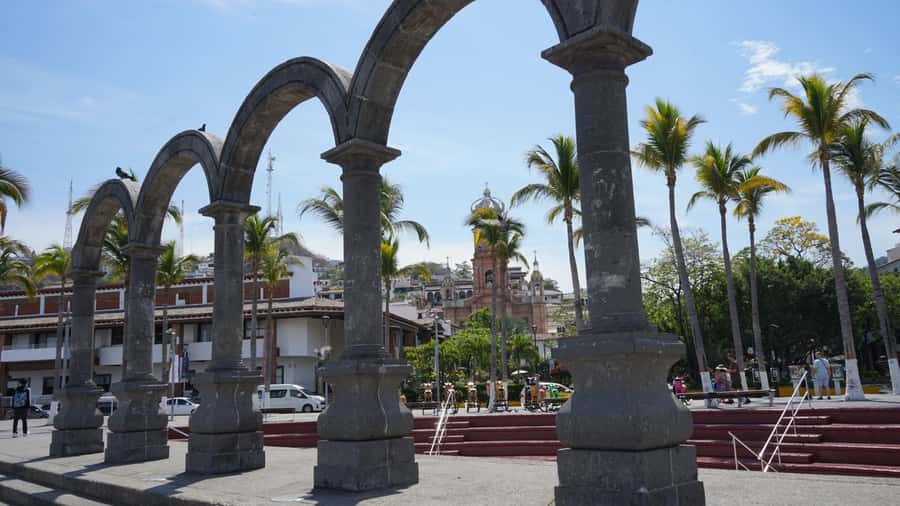 Guided tour of Vallarta in one day - Pickup is the detail to confirm first