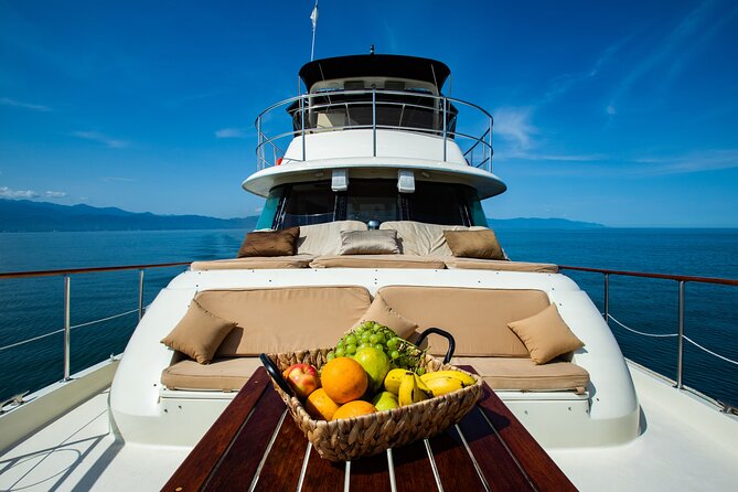 Hatteras 58-61' Luxury Yacht in Puerto Vallarta & Nuevo Nayarit - Departure Ports, Parking, and Timing
