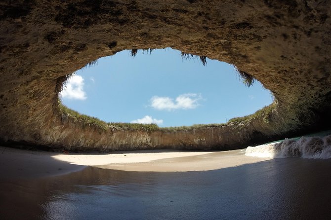 hidden beach tour guaranteed! - What makes the Marietas Islands special