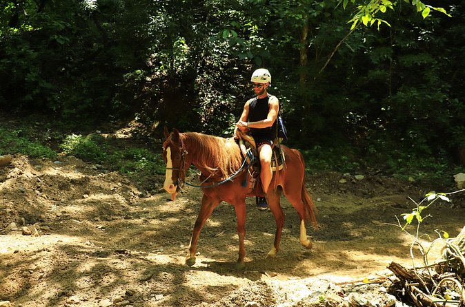 Horseback riding in the mountains of Puerto Vallarta - Finishing with tequila and a friendly host