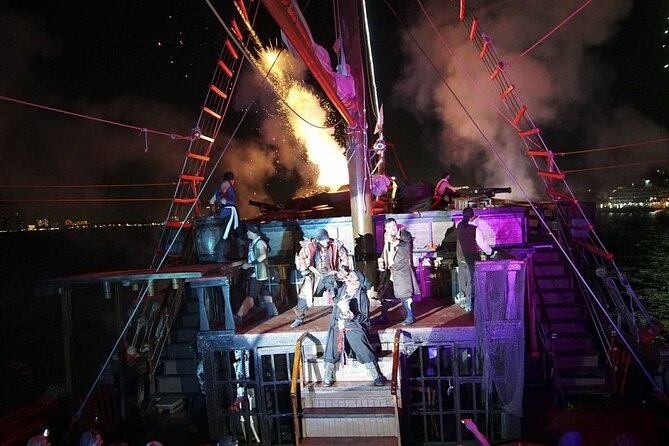 Incredible Nightly Pirate Show in the Bay of Puerto Vallarta - The national open bar and the pace of the night