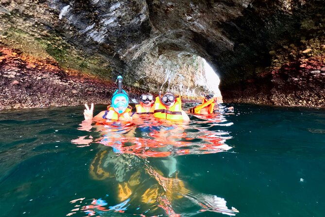 Los Arcos Snorkeling & 5 Island Adventure - Snorkeling with fish at Los Arcos