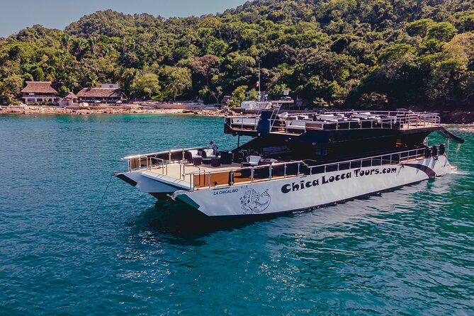 Luxury Mega Yacht 100' Limousine of the Sea 2: Puerto Vallarta - Key points to know before booking