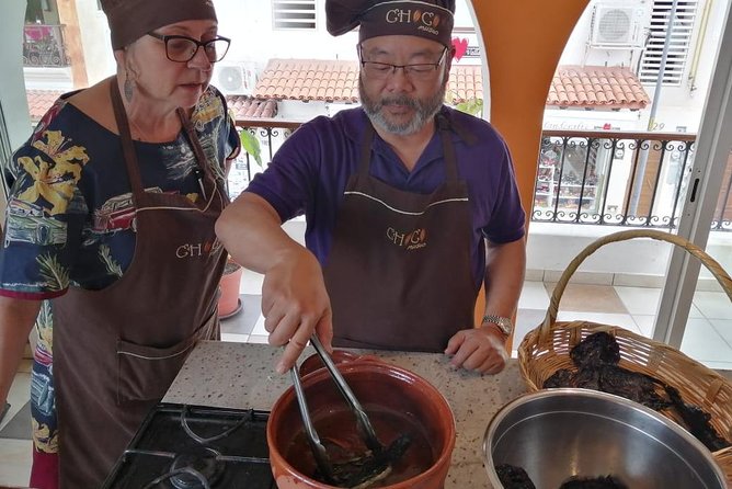 Make your own Mole Poblano in Puerto Vallarta - Taking your own mole home