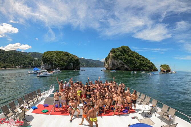 Mega Yacht Limousine of the Sea 1: Puerto Vallarta - Price, group size, and real value