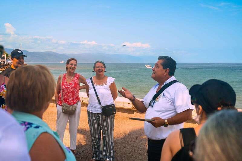 Mexico: Puerto Vallarta City Tour - Puerto Vallarta’s Malecón and its public art