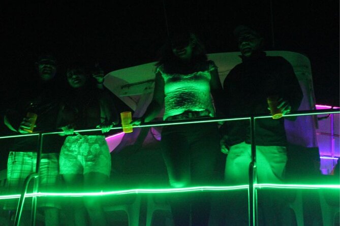 neon party - Key points to know before boarding
