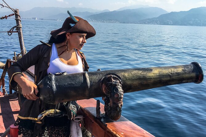 Pirate Ship Premium Dinner Cruise with Show - Fireworks over the bay