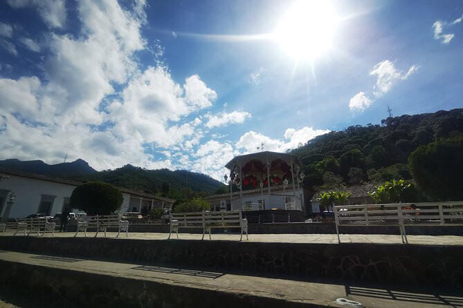 Private Experience to San Sebastián del Oeste - Should you book it?