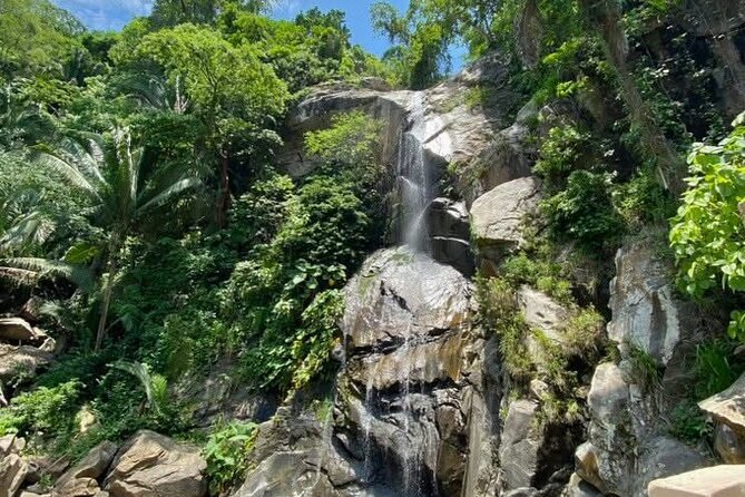 Private Snorkeling Tour to Yelapa from Boca de Tomatlán - Practical packing and spending advice