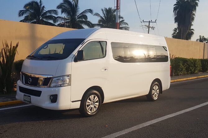 Private Transfer from Puerto Vallarta Airport to Nayarit - Drivers who make the difference