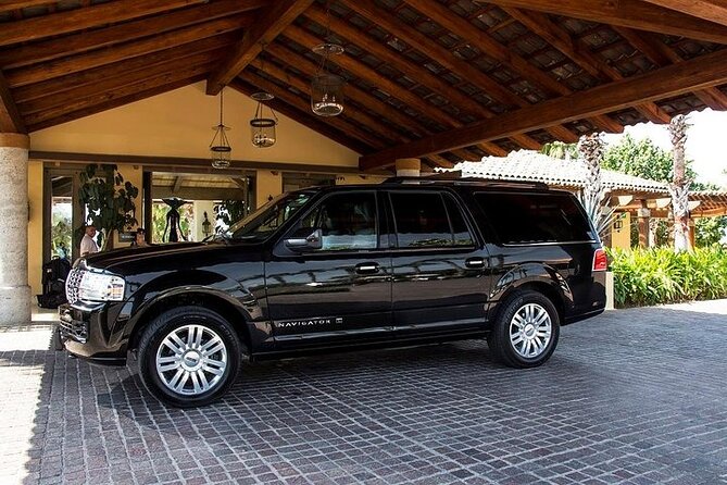 Private transfer round trip Puerto Vallarta Airport To Hotel In Luxury Vehicle - Booking, Changes, and Cancellation