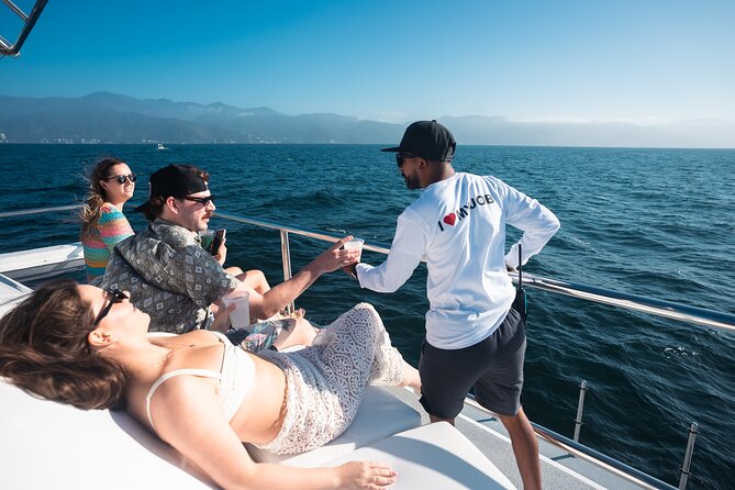 Private Yacht Charter Chica Fun 6 waterslides in Puerto Vallarta - Who will enjoy Chica Fun most?