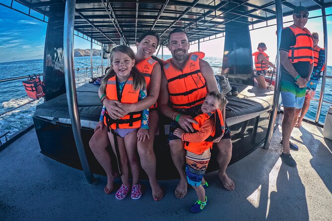 Private Yacht Charter ChicaFUN 2 Waterslides All Inclusive - Crew service and the feel of the day