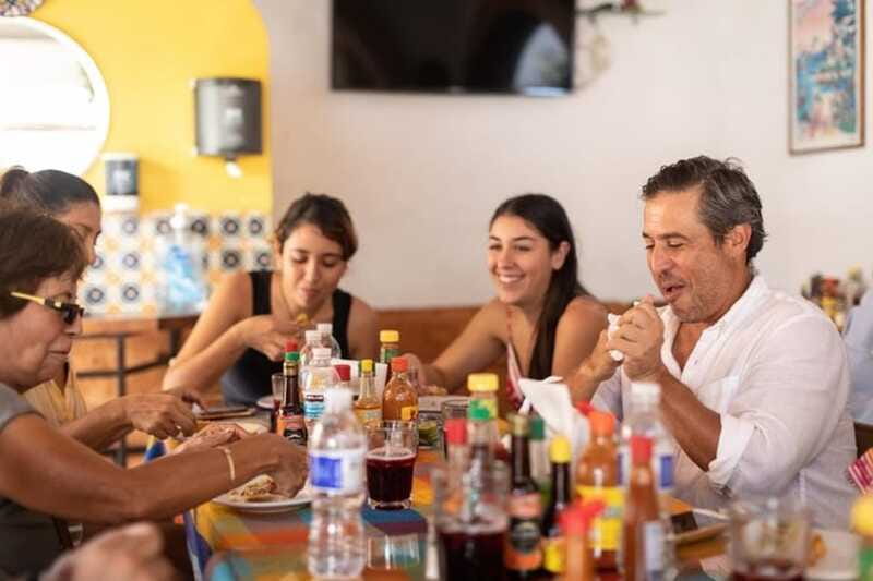 Puerta Vallarta: Seafood Lover's Food Tour - Why the local restaurants matter