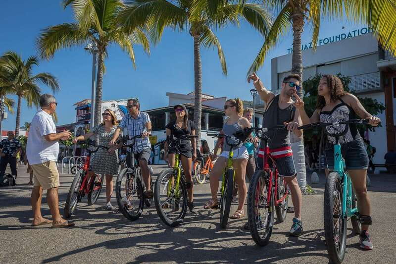 Puerto Vallarta: Bikes and Bites Tour - Sweet stops, chocolate, and local drinks