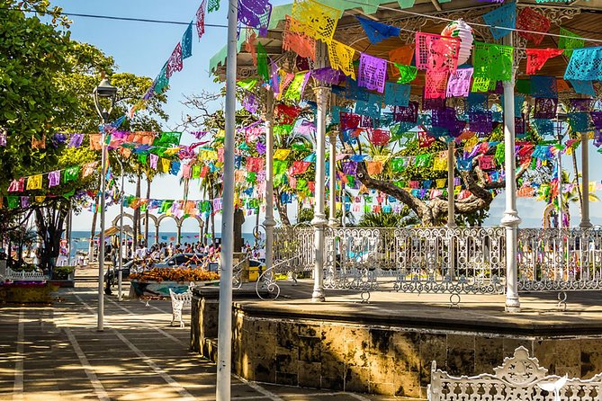 Puerto Vallarta City Tour - The guides are the strongest part of the experience