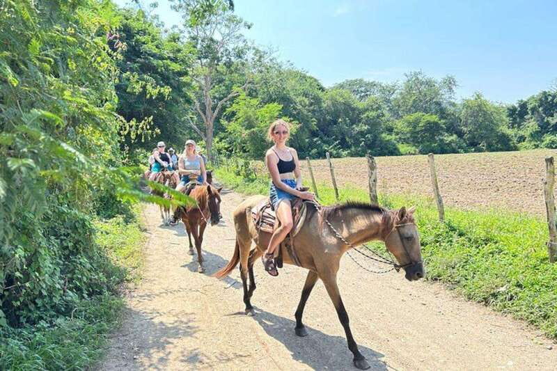 Puerto Vallarta: Horseback Riding, Lunch & Unlimited Drinks - Why this is not just a horseback ride