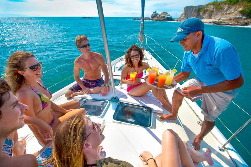 Puerto Vallarta: Luxury Day Sailing Tour of Bay of Banderas - The return sail and what the timing means