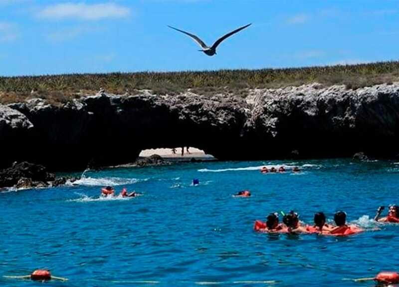 Puerto Vallarta: Marietas Island, Breakfast, Lunch, Open Bar - Music, karaoke, and a lively return