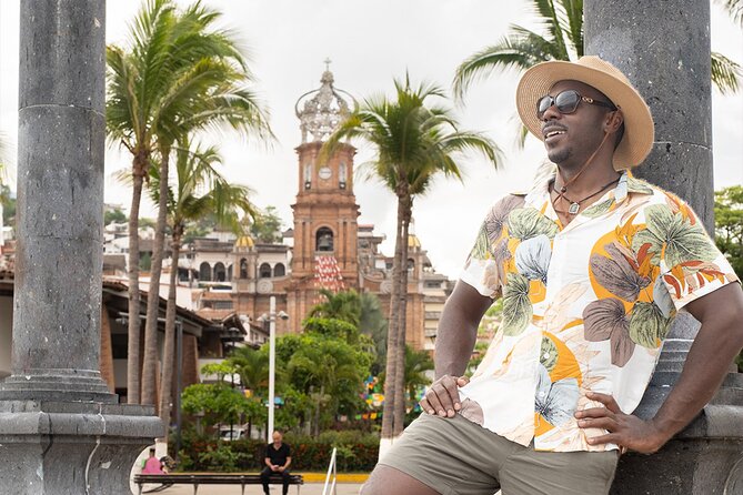 Puerto Vallarta Photoshoot with Professional Photographer - Key Points at a Glance