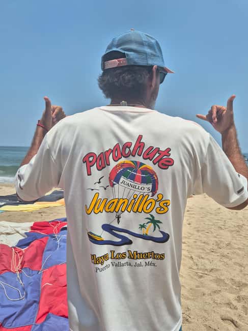 Puerto Vallarta: Private Parasailing Experience - How the boat launch feels