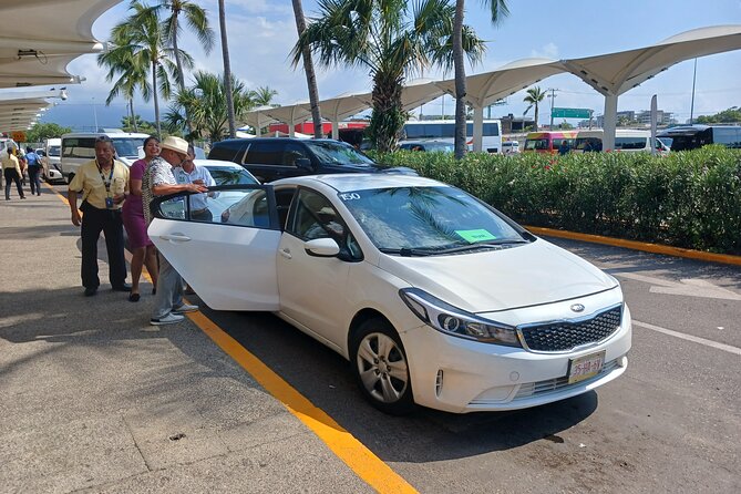PVR VIP Roundtrip Transfer from Airport - Nuevo Nayarit - Airport - Welcome drinks after a long flight