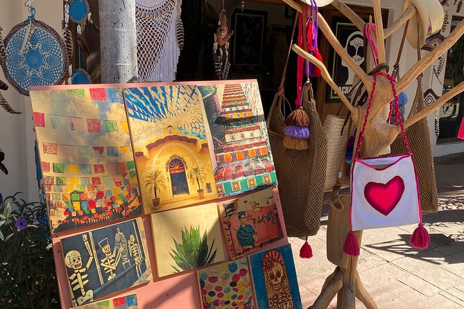 Sayulita Magical Town Tour: Local food, and chocolate. - A Cocoa Garden and the First Taste of Sayulita
