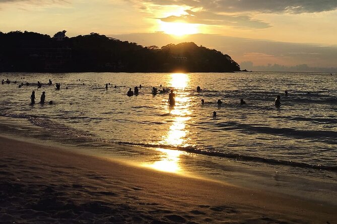 Sayulita Surfer Beach Town and Zarandeado with Seafood Grill - Why the small group changes the experience