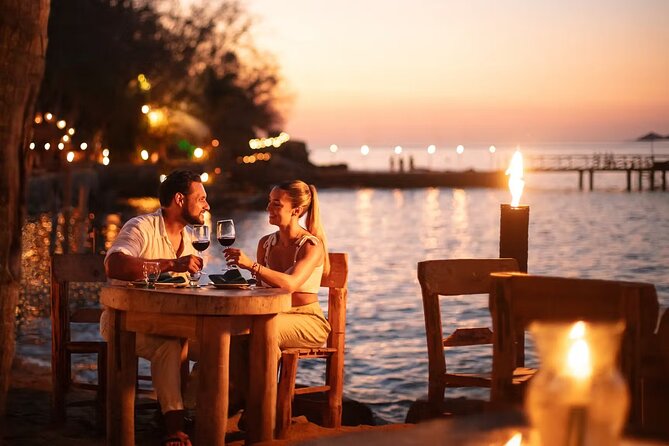 Show Evening Rhythms, Dinner Buffet, Boat Trip - Classic - Arriving at candlelit Las Caletas