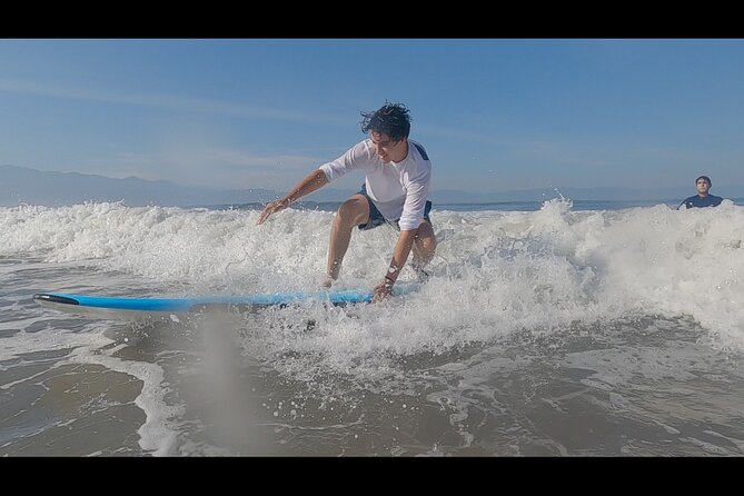 Surf classes in Puerto Vallarta with local instructors - The best way to prepare for the 8 a.m. start