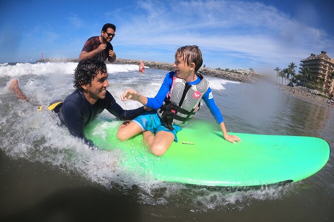 Surf classes in Puerto Vallarta with local instructors - Transport, pickup, and the return to Puerto Vallarta
