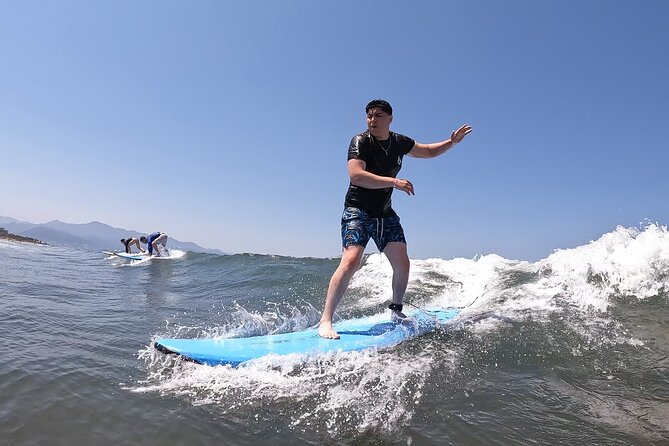 Surf classes in Puerto Vallarta with local instructors - Who will get the most from this surf class