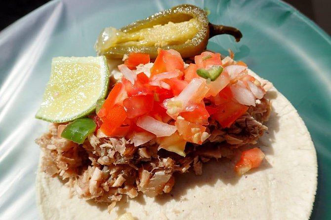 Taco101 - daytime taco walk - all inclusive. - The first tacos: breakfast food with local habits